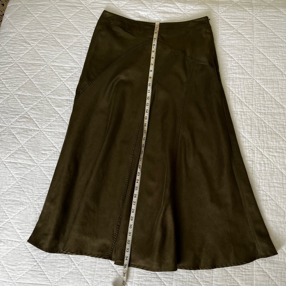 East 5th Faux Suede Midi Maxi Skirt Womens 12 Olive Green - Picture 2 of 5